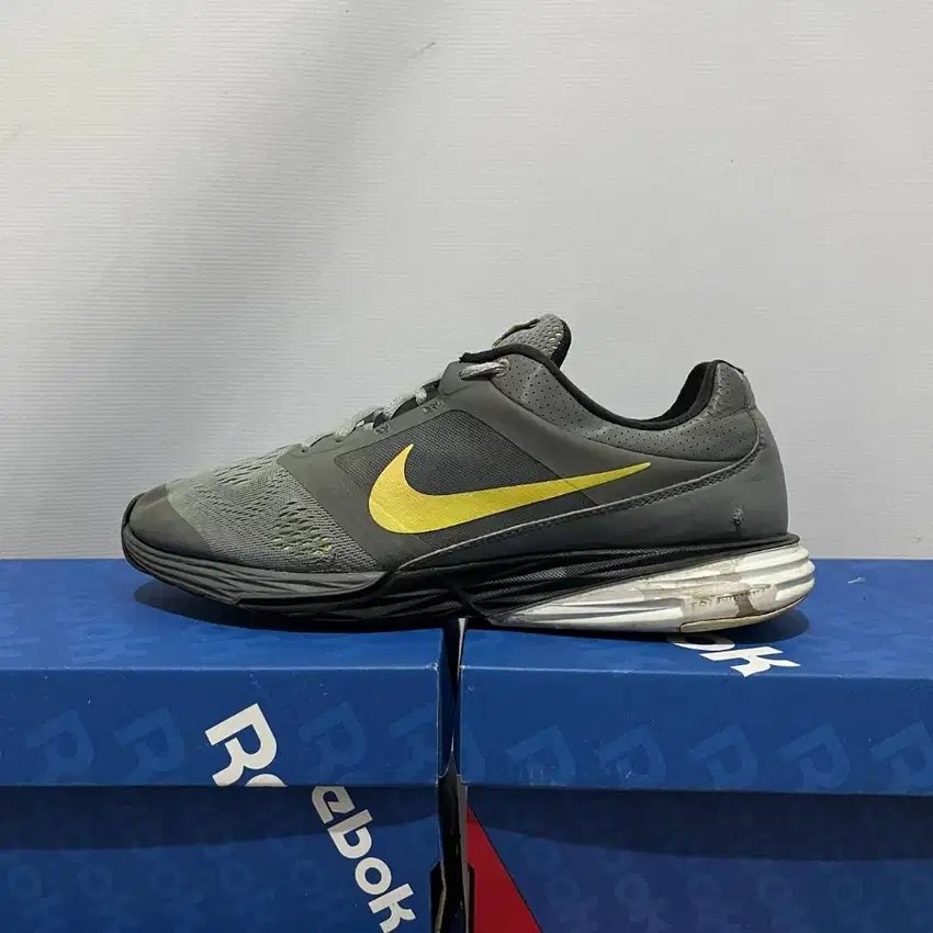 SEPATU NIKE TRI FUSION RUN MSL SNEAKERS RUNNING ORIGINAL