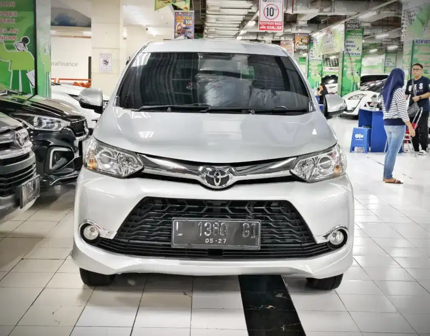 TOYOTA AVANZA VELOZ 1.5 MT 2017 SILVER