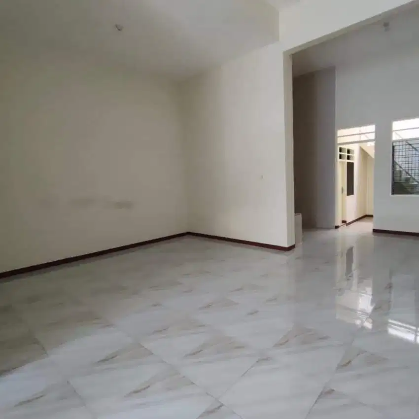 Dijual RUMAH Murah CANTiK SIAP HUNI SELANGKAH DARI 0 JL RAYA KENJERAN