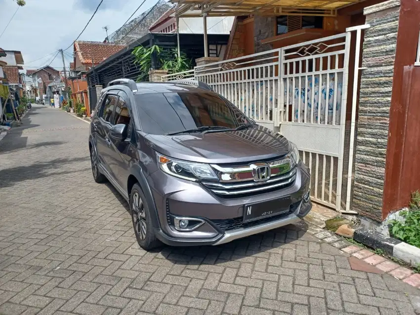 Honda BR-V 2021 type E cvt/matic Full Ori, Fullset Malang Kota