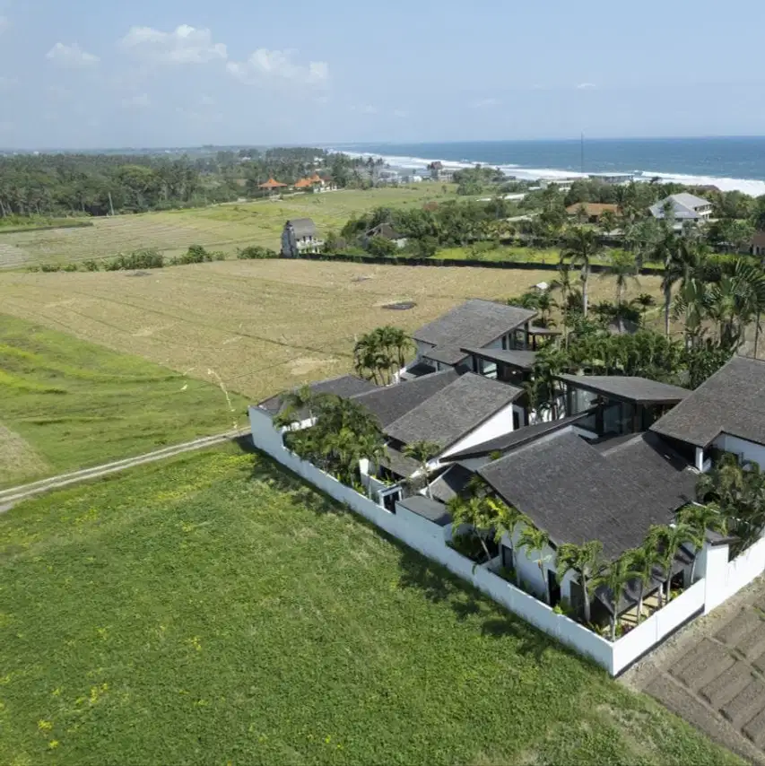 Vila Mewah view sawah dan laut