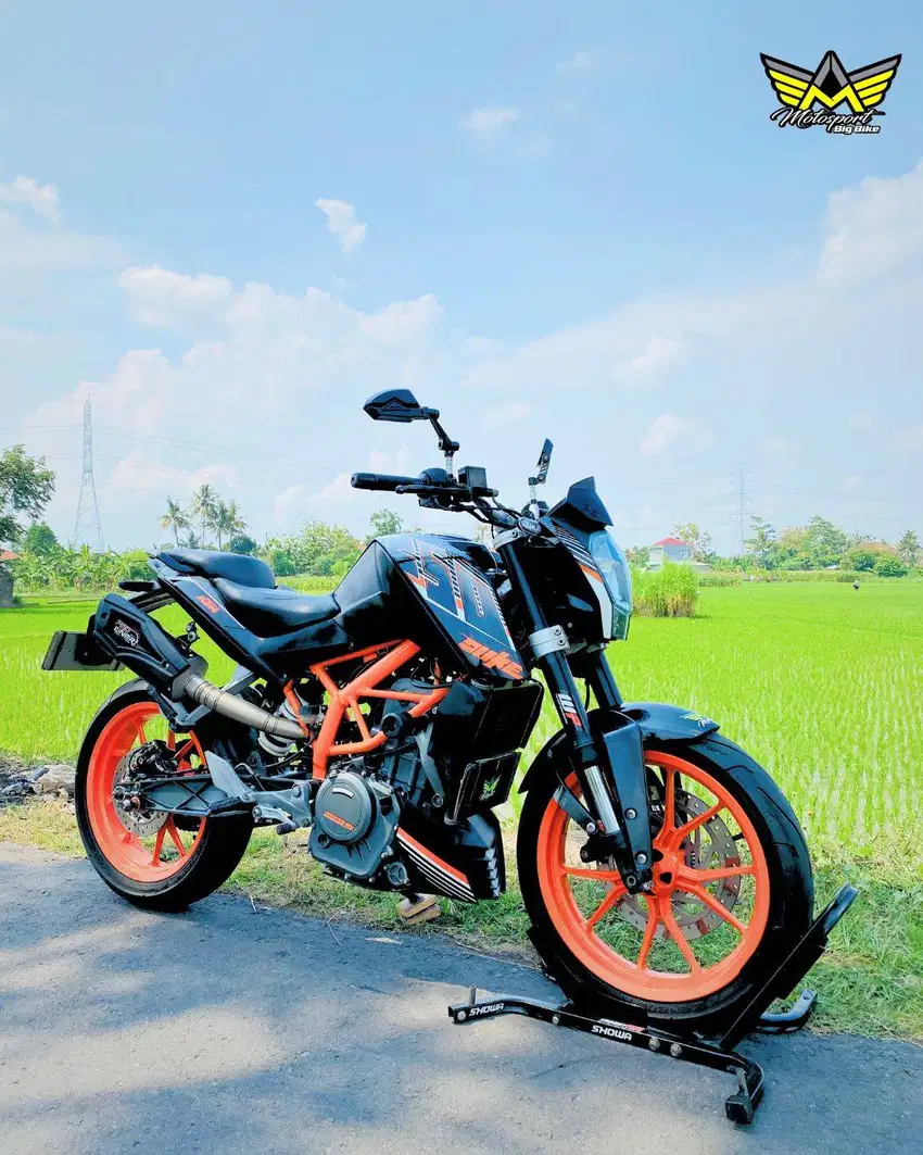 Ktm duke 250 mulus istimewa knalpot asli ada