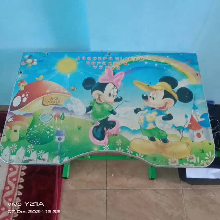 Dijual Meja Murah anak