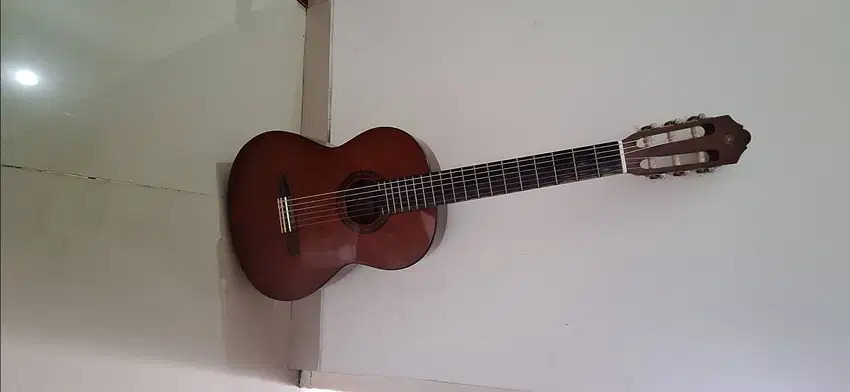 Gitar merk Yamaha