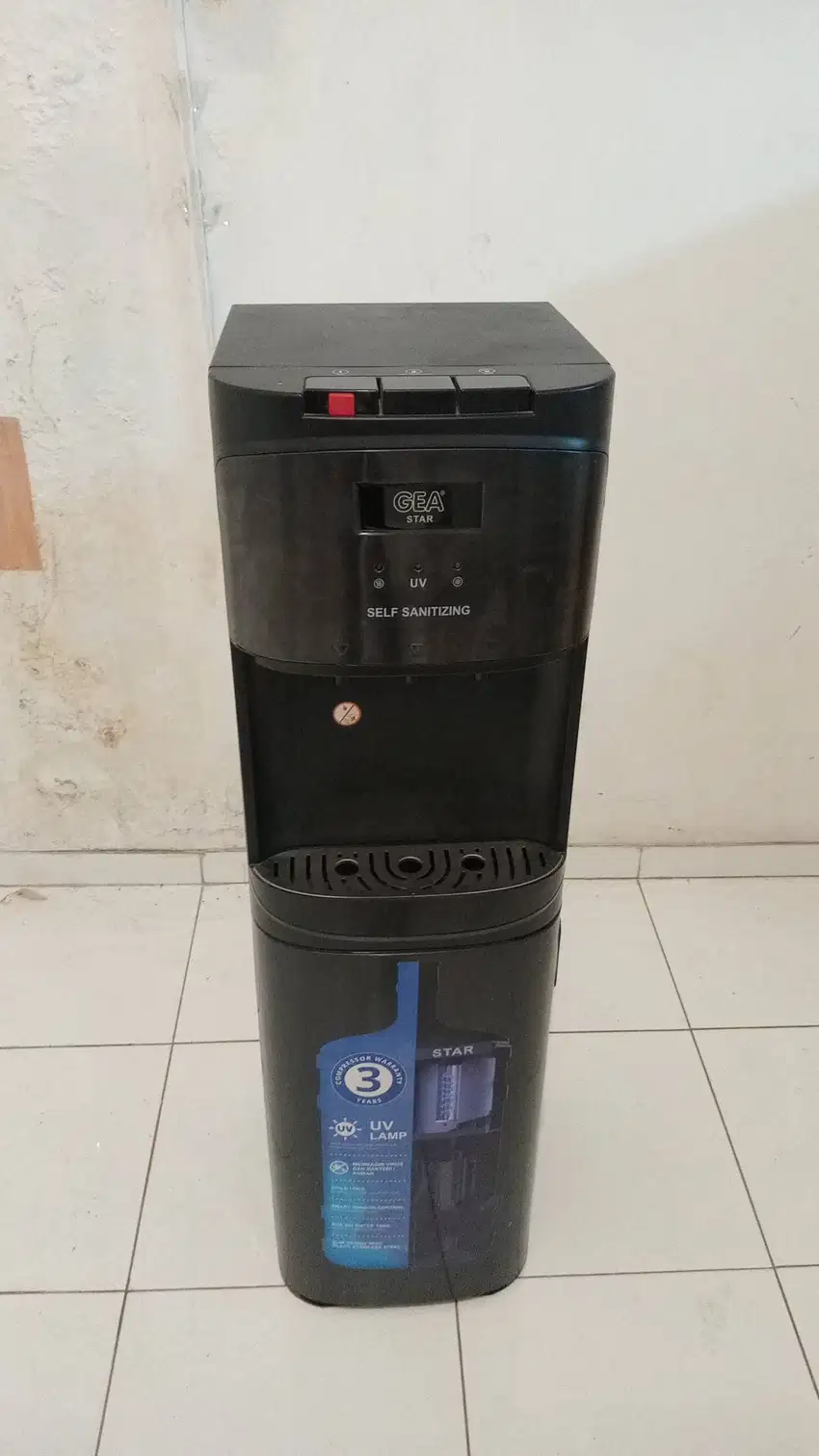 Dispenser GEA STAR dengan UV Steril