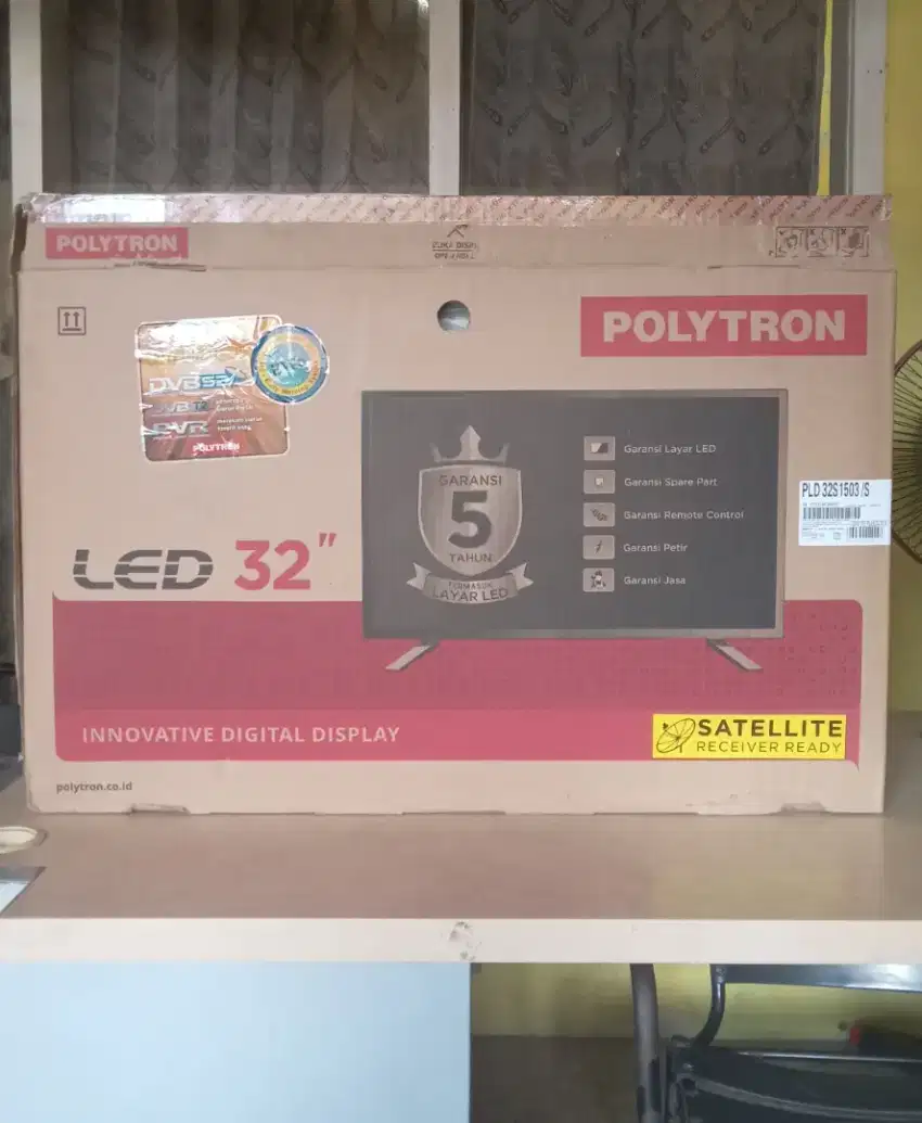 Dijual TV LED 32 POLYTRON Dgital Asli Istimewa Mulus Kondisi Normal..