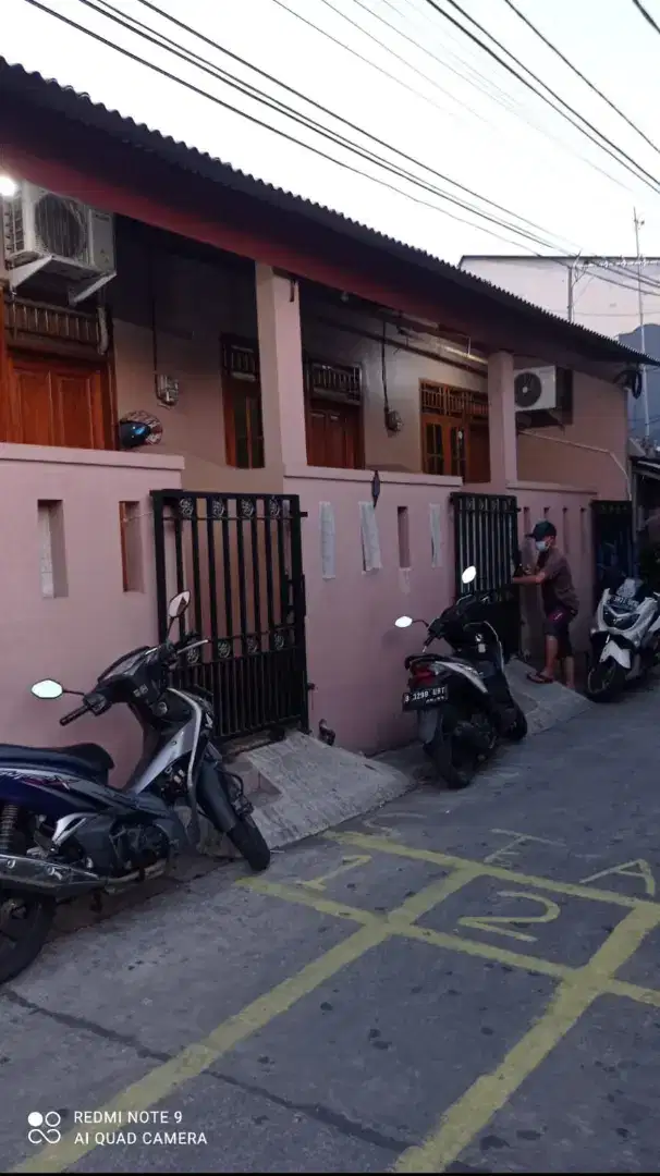 RUMAH KONTRAKAN BULANAN KOJA JAKARTA UTARA