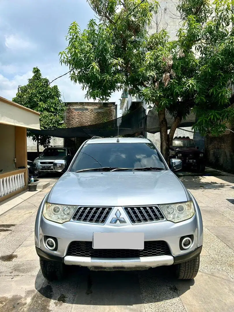 Pajero exceed 2009 4 x 4 automatic