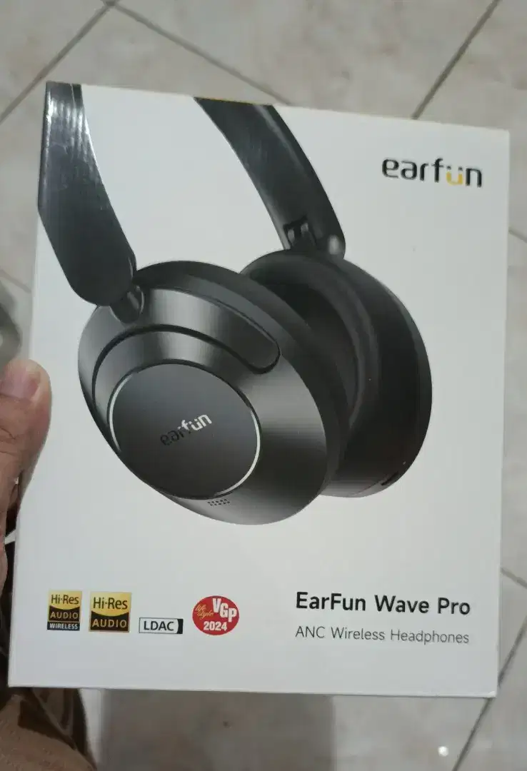 Earfun wave pro