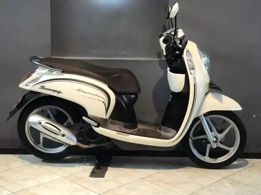 Dp 1.500 Scoopy fi thn 2015 cash Bali dharma motor