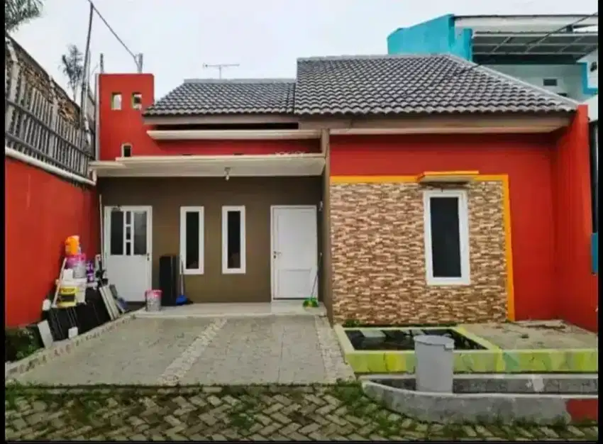 Disewakan/Dijual Rumah di Cluster Queen Garden LB 100 LT 120