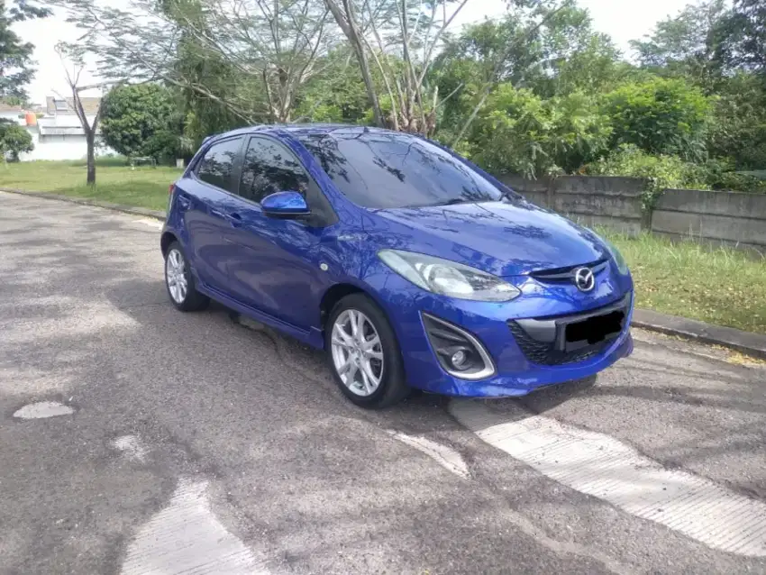 Dijual Cepat Mazda 2 Type R Manual