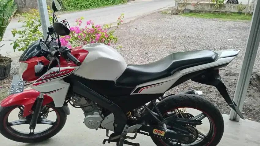 Yamaha Vixion NVL tahun 2015