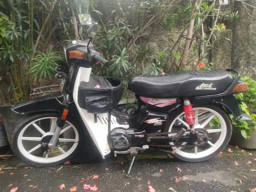 Suzuki Jet Cooled RC 100 (2tak)