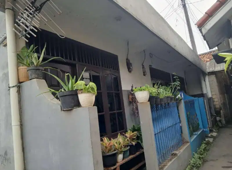 di jual cepat rumah kontrakan 3 pintu harga negotiable