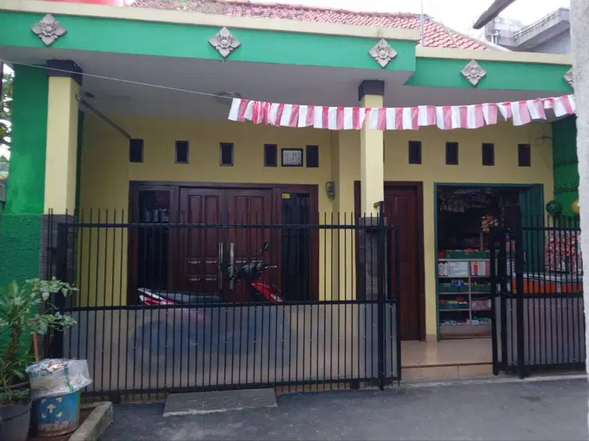 Disewakan Rumah dan Tempat Usaha