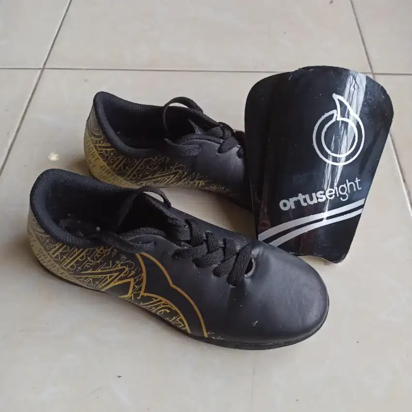 Sepatu Futsal anak