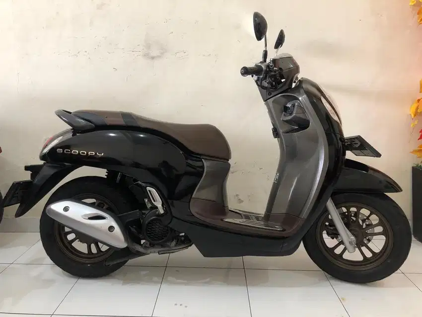 Scoopy prestige 2022 black gress!