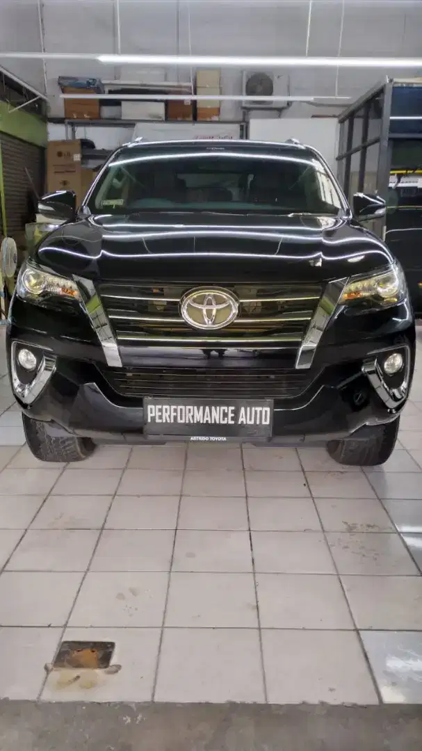 Fortuner vrz 4x2 low km jarang dipake