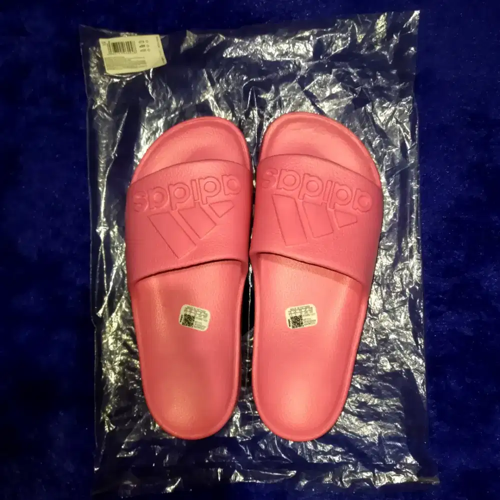 Sandal adidas slide adilatte big logo