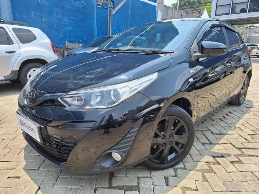 DP Rendah Toyota Yaris 1.5 G Bensin-MT 2018 ESRSOS CRS