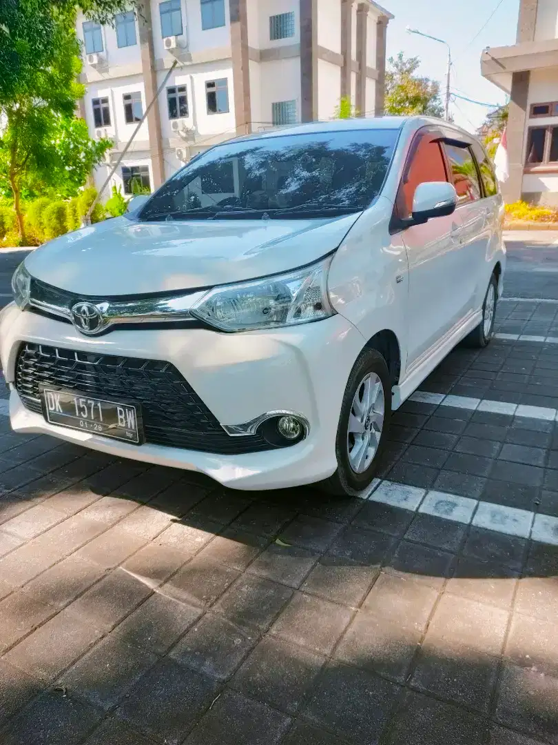 Toyota Avanza 1300 CC matic pribadi