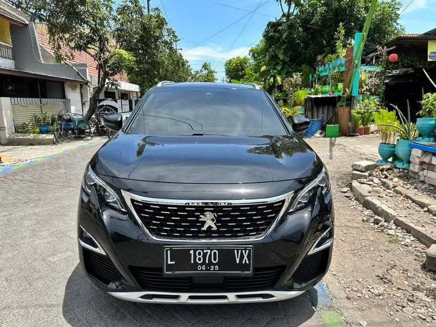 PEUGEOT 5008 1.6 ALLURE 2019 HITAM MATIC