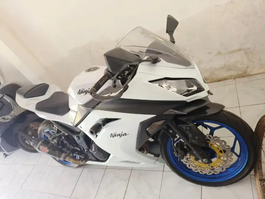 Dijual Kawasaki Ninja 250 FI