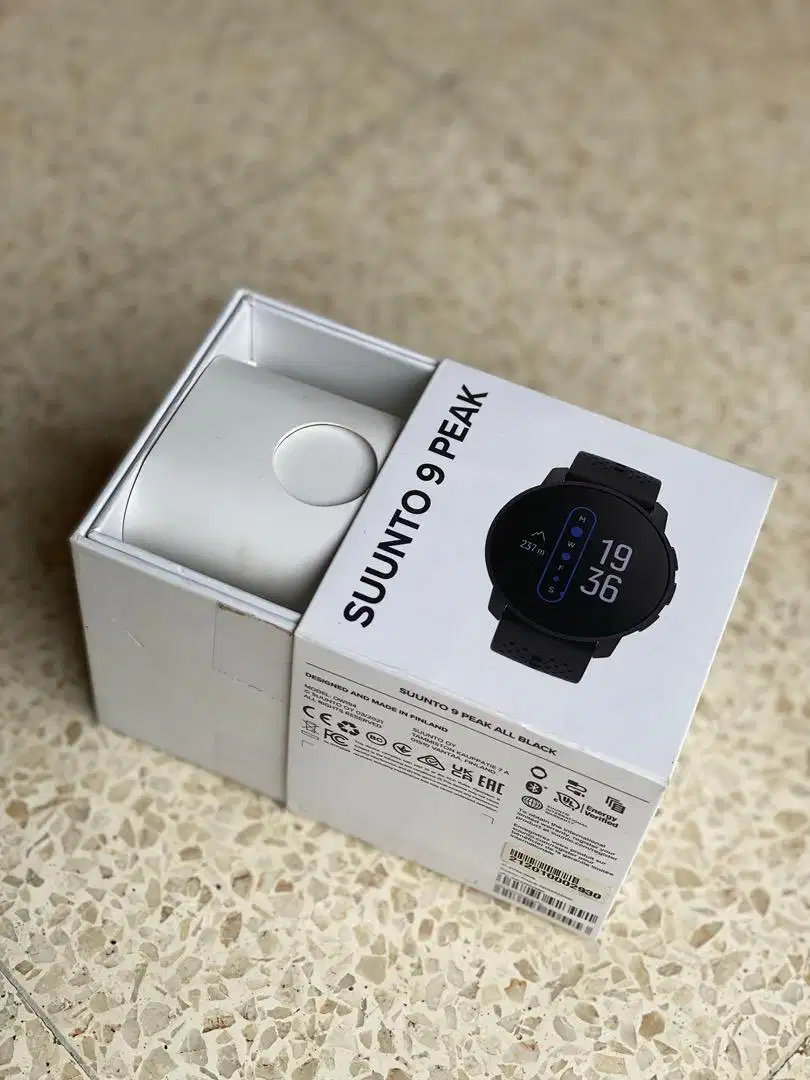 SUUNTO 9 Peak Black Titanium