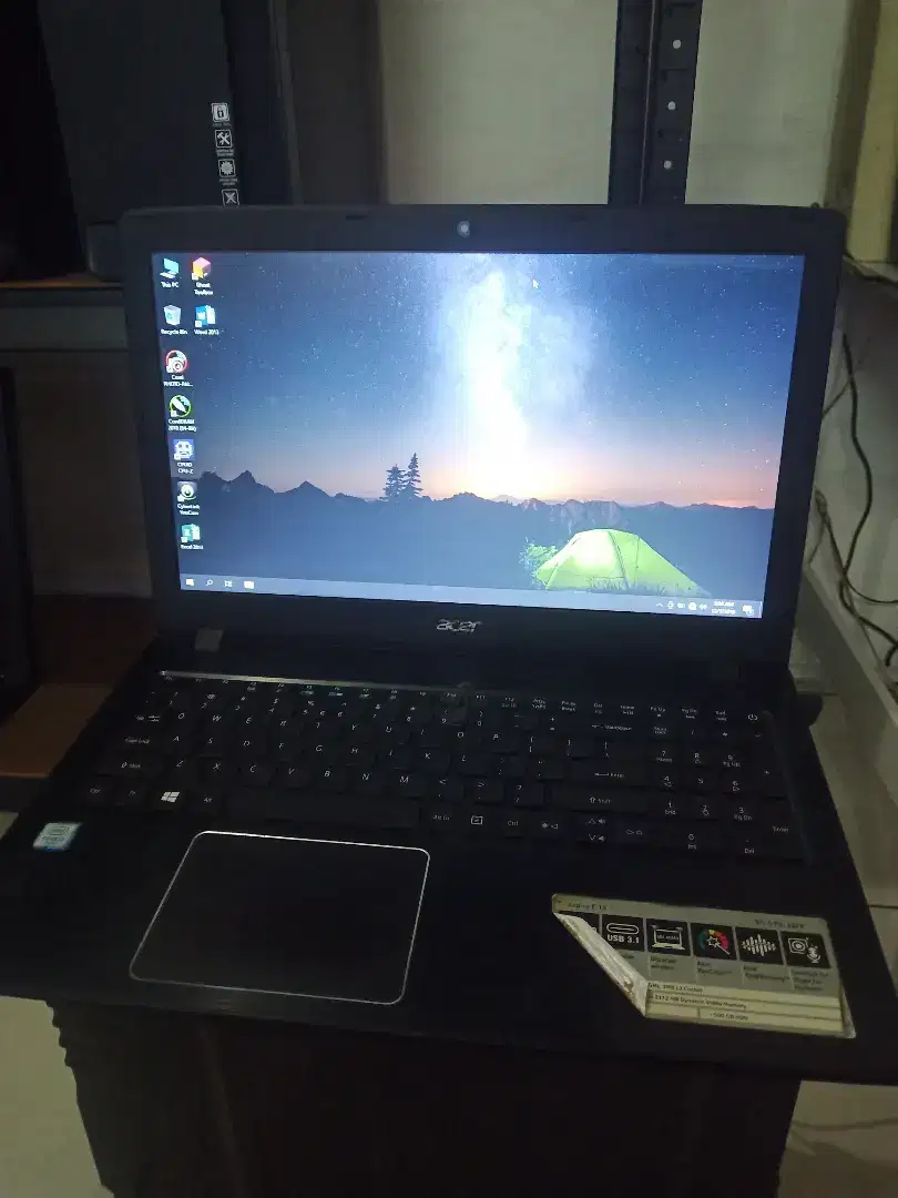 Laptop Acer aspire E15 core i3 gen 6 Ram 4 gb Hdd 500 gb