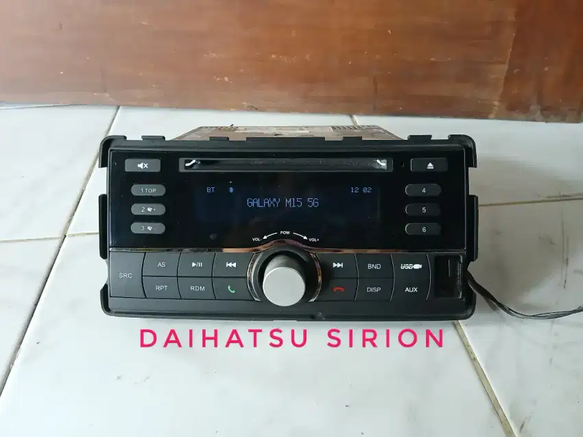 Head unit Daihatsu Sirion Bluetooth connection