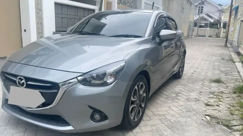 Mazda 2 GT Skyactive 2015