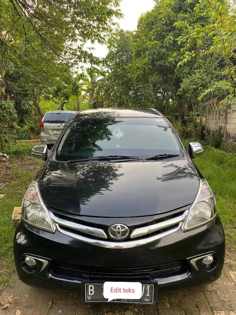 TOYOTA AVANZA G AT 2012 HITAM