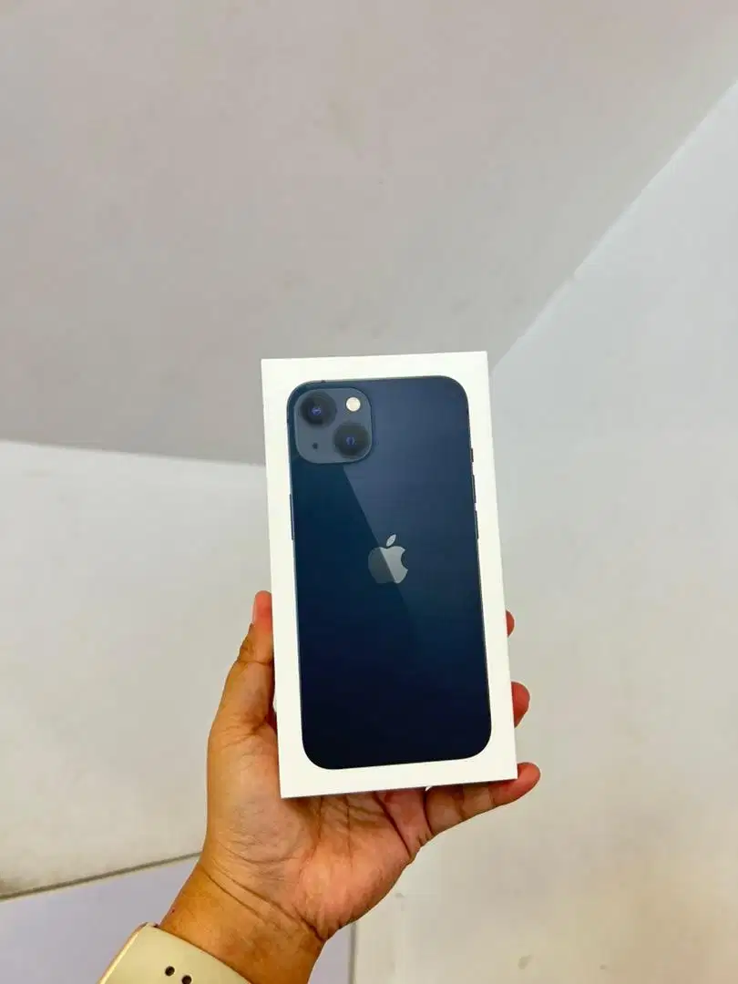 IPHONE 13 128GB BARU GARANSI IBOX KREDIT BISA