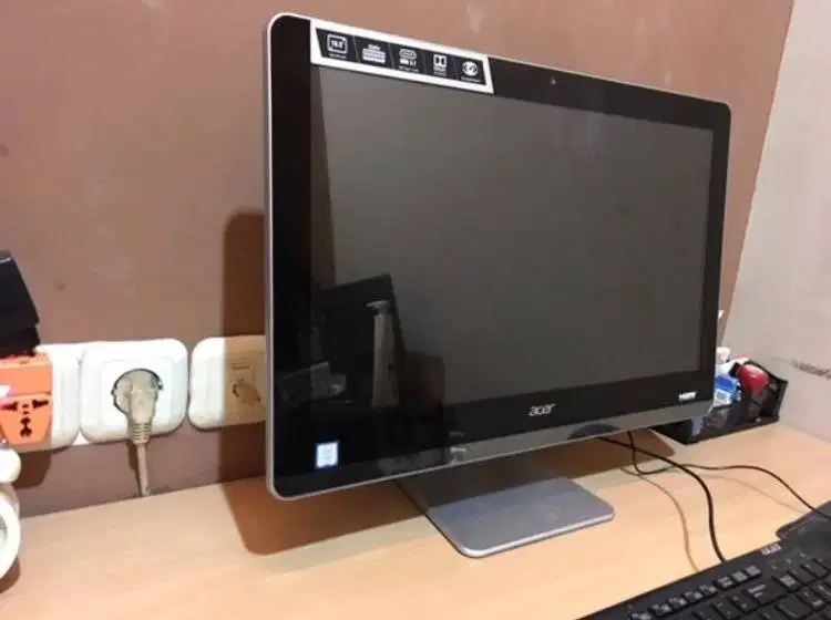 AllinOne Komputer ACER Z20-780 Core I3 Ram 8Gb DDR4 HDD 500Gb laptop
