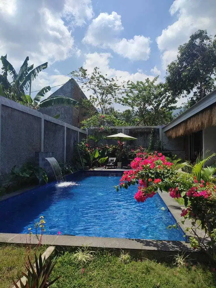 Tropical Villa in Senggigi, West Lombok