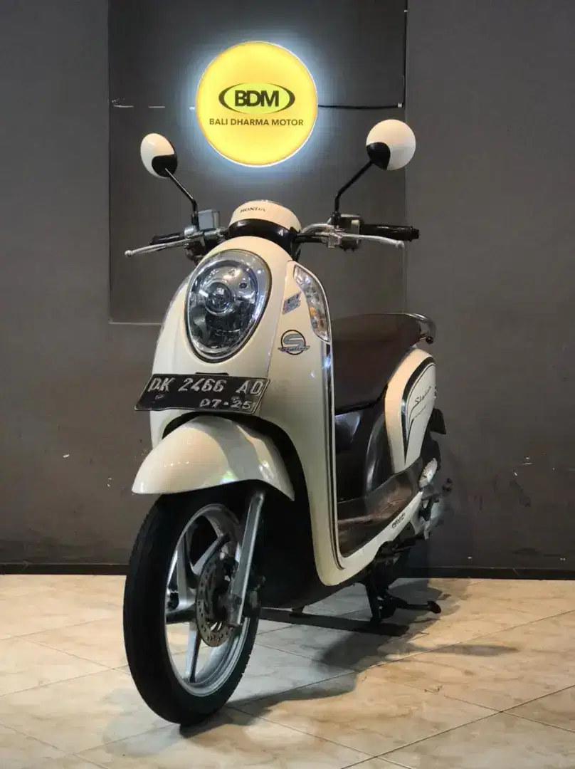 HONDA SCOOPY TAHUN 2015 PAJAK HIDUP LENGKAP /BALI DHARMA MOTOR