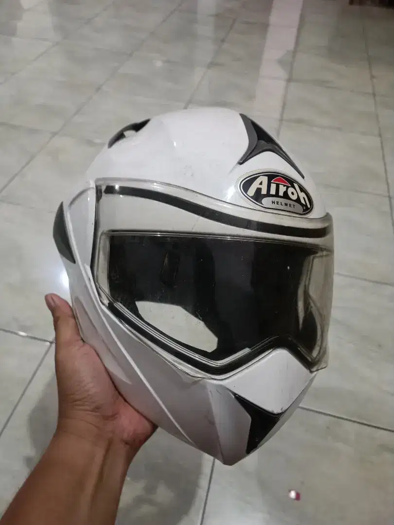 Helm airoh modular XL