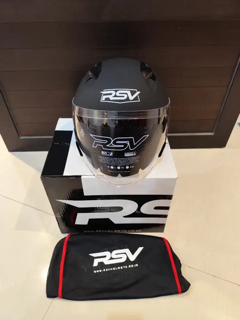 Helm rsv sv300 hitam doff