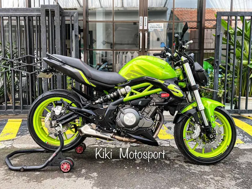 Benelli tnt 249s 2019 km 2rb like new