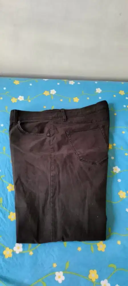 Celana nevada No 38, pinggang 102 cm,  panjang 98 cm