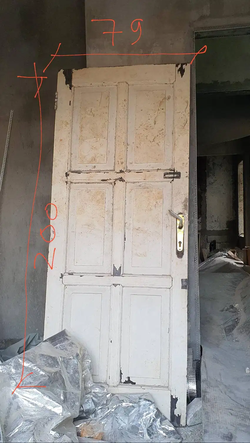 Dijual Kusen & Pintu Bekas - Kayu Keras (Merbau) - Murah - Bintaro