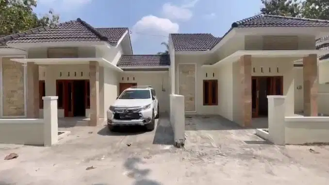 TERSISA 3 UNIT RUMAH SIAP HUNI DEKAT PUSKESMAS SEYEGAN JK12766