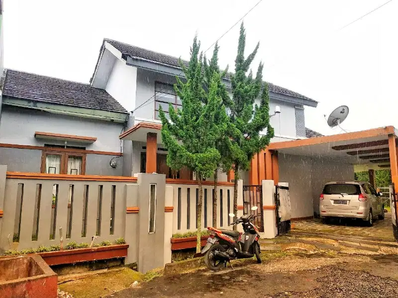 Disewakan Rumah Asri  Cluster Ciomas Dekat Kecamatan