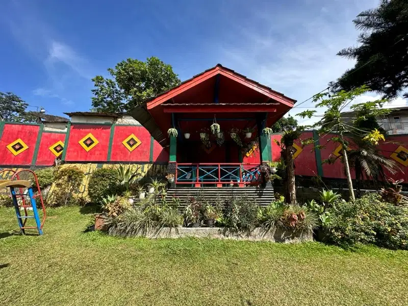 VILLA PUSPA CISARUA