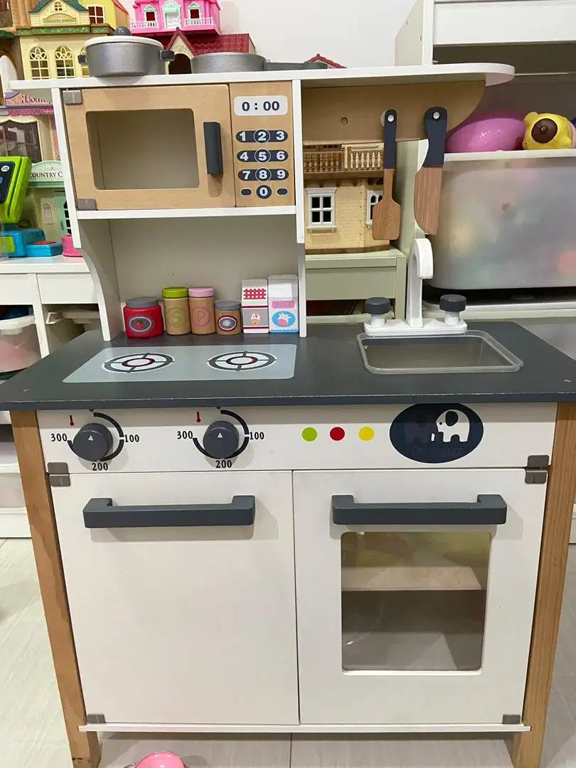 Kitchen set Wood / Dapur mainan anak Kayu preloved