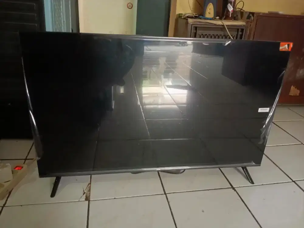 ANDROID TV TCL 43 INC