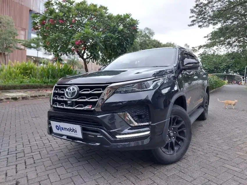 DP HANYA 5% !! Toyota Fortuner 2.7 SRZ GR Sport Bensin-AT 2022 SJH