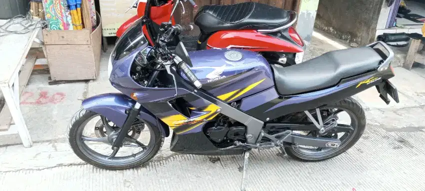 Honda NSR 150R  hijau