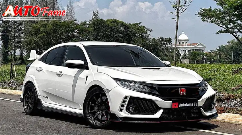 Honda Civic Type R FK8 2.0 Turbo Full Mods Champion White NIK 2018